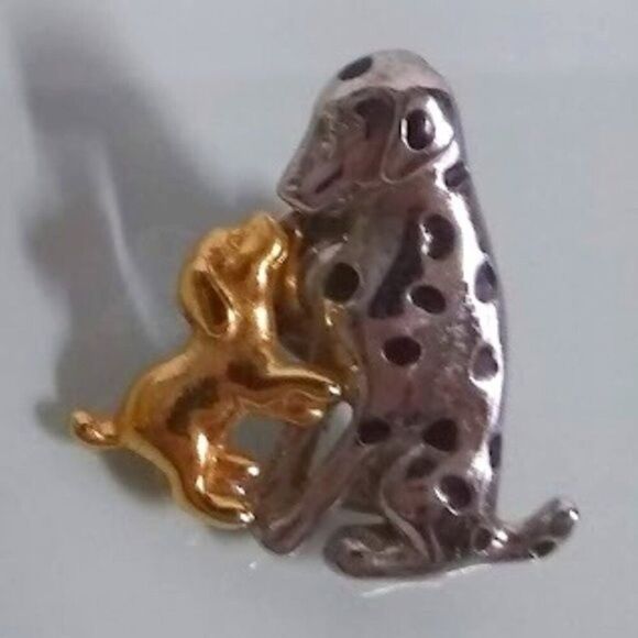 Vintage Dalmation with Pup Lapel Pin - Picture 6 of 6